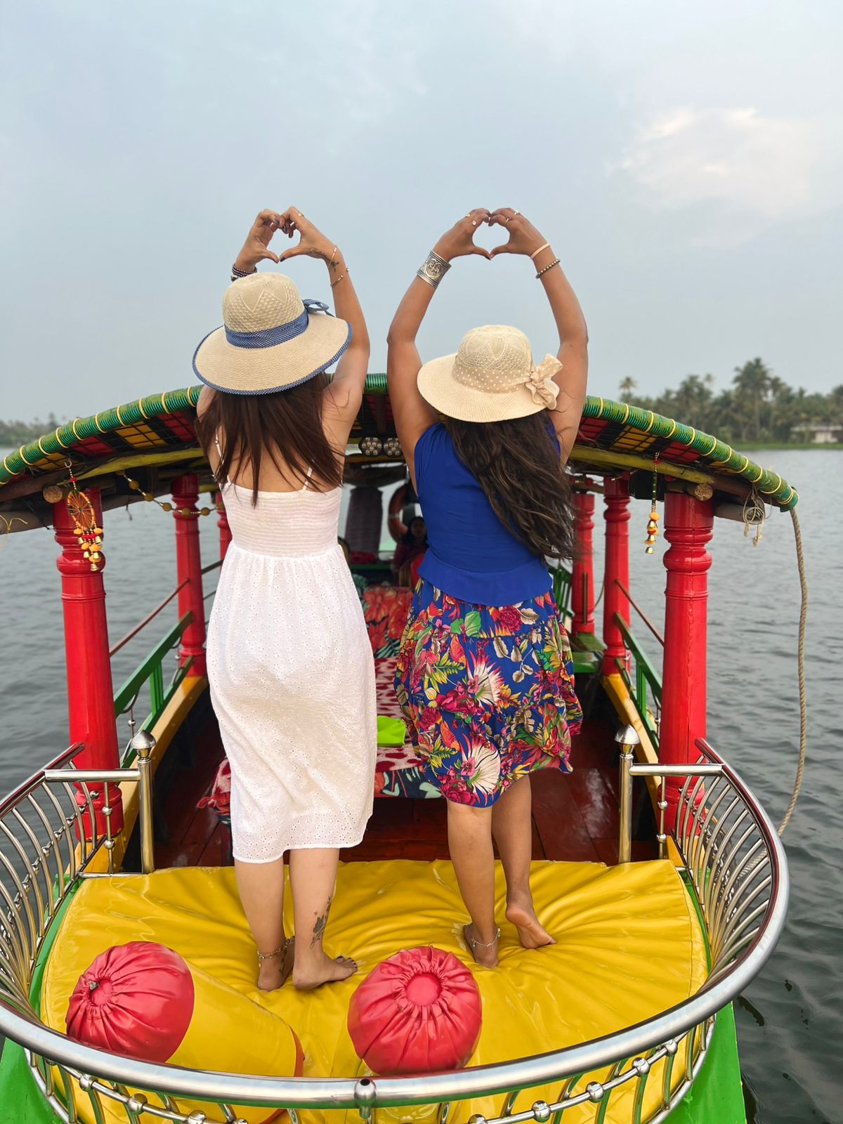 Shikara boat Kerala ride in Alleppey backwaters